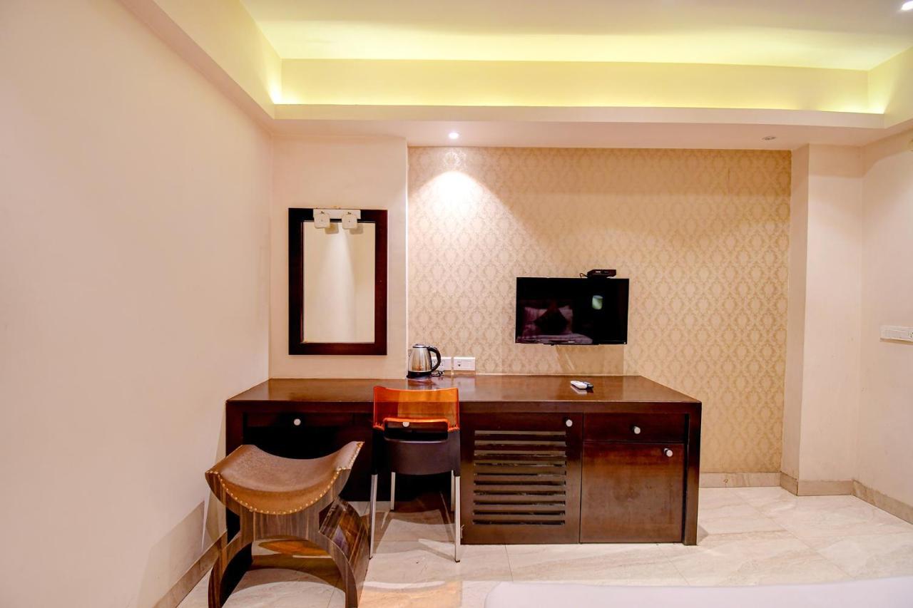 Hotel Radiant Kolkata Exterior photo